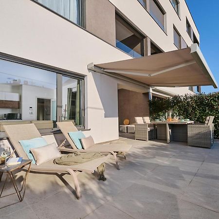 Brand New 1 Bedroom Apartment With Backyard Near The Beach! Porec Luaran gambar