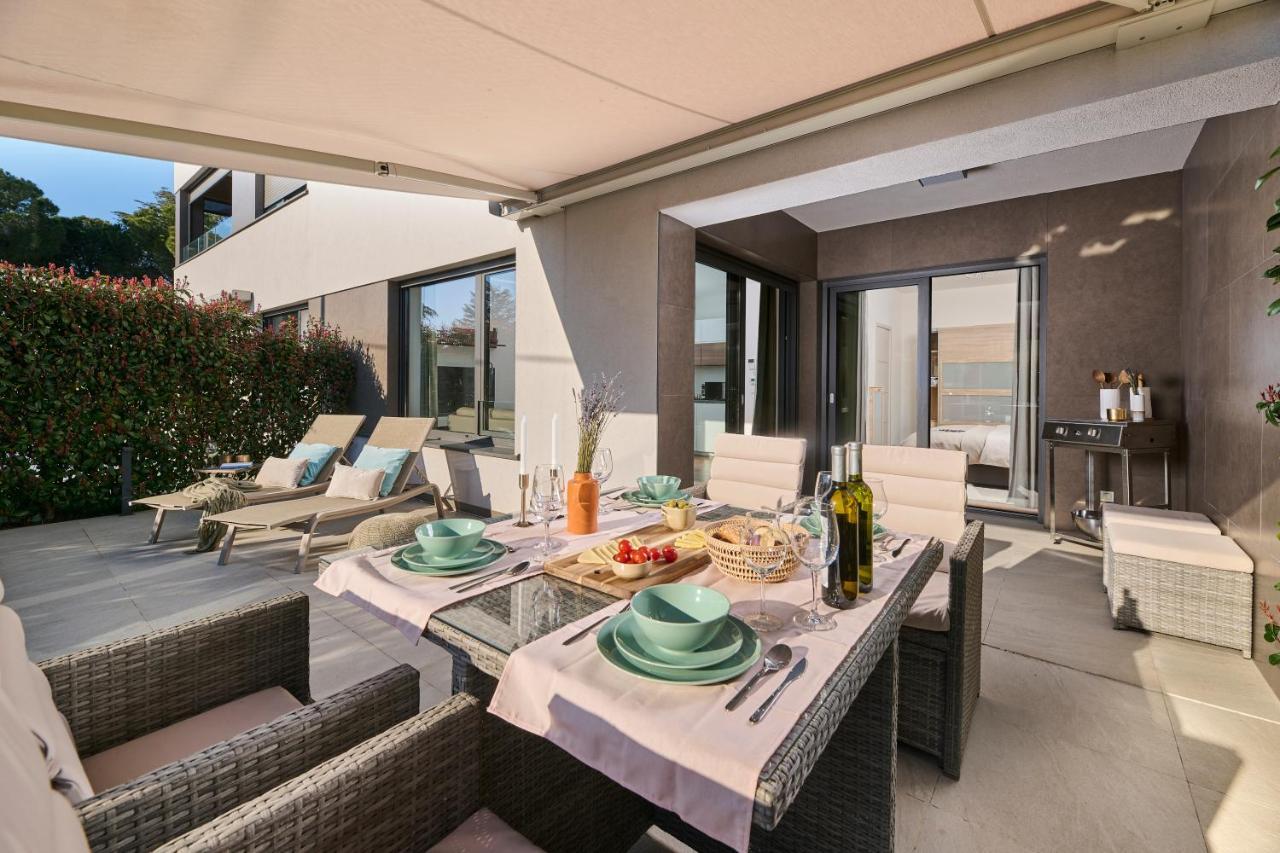 Brand New 1 Bedroom Apartment With Backyard Near The Beach! Porec Luaran gambar